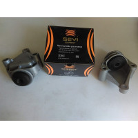 Кронштейн растяжки передей 