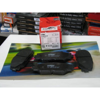 Колодки тормозные передние  17,5*139*55 (пр-во TRW) Toyota Urban Cruiser, Auris Rav |V