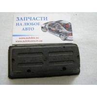 Подушка рессоры (передней/нижняя) MB Sprinter 96- (2-ох лист.) (L)