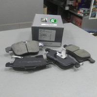 Колодки тормозные передние (пр-во LPR) Opel Astra H, Combo