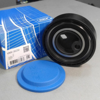 Ролик натяжителя ремня поликлинового (пр-во SKF) Opel Omega B 2.5 TD, BMW 525 (E34)