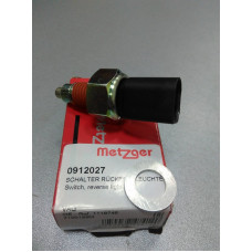 Выключатель заднего хода 