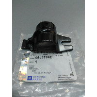 Скоба втулки стабилизатора (пр-во GM) Daewoo Nubira 