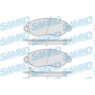 Колодки тормозные передние RWD (пр-во SAMKO) Ford Transit 00-06 5SP775 518 р.