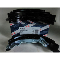 Колодки тормозные задние барабан 228,6х42, 440605238R (пр-во BOSCH) Renault Duster 10- 4Х4