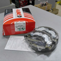 Комплект тормозных колодок, стояночная тормозная система ABE LACETTI ,NUBIRA