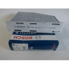 Фильтр салона угольный (пр-во BOSCH) Skoda Octavia, Audi, VW