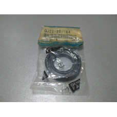 Сальник рулевой рейки (пр-во Mazda) Mazda 626 GE