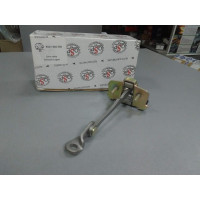 Ограничитель двери передней (пр-во QSP-M) Renault Logan, Duster 04-