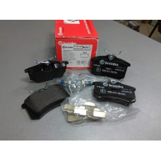 Колодки задние, тормозные, BREMBO, Skoda, Octavia, A5, Audi, A4 Колодки задние, тормозные, BREMBO, Skoda, Octavia, A5, Audi, A4