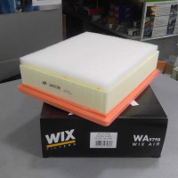 Воздушный фильтр (WIX) RENAULT TRAFIC III 1.6 DCI, VIVARO B 1.6 CDTI 14-