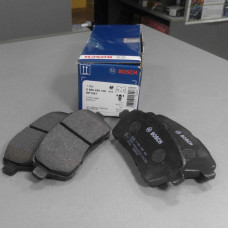 Колодки тормозные передние (пр-во BOSCH)  FORD