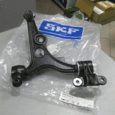 Рычаг передний нижний правый 1333755080 (SKF) Citroen Jumpy, Fiat Scudo, Peugeot Expert 07-