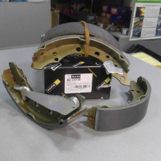 Колодка барабанная заднего тормоза A11-3502170 (STARLINE) SKODA FABIA, CHERY AMULET, GEELY
