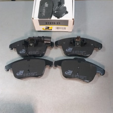 Колодки тормозные дисковые, к-кт. ROADHOUSE