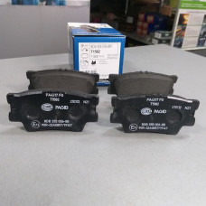 Колодки тормозные задние (пр-во HELLA) Camry/Rav 4 05-