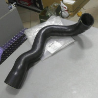 Патрубок интеркулера верхний правый (пр-во AIC) MB Vito OM611