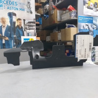 Дифлектор радиатора правый (VAG) VAG