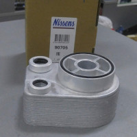 Теплообменник масляный радиатор (пр-во NISSENS)