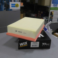 Фильтр воздушный  (WIX FILTERS)