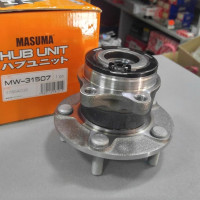 Ступица с подшипником MITSUBISHI DELICA задн.