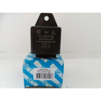 Реле указателей поворота 2104, 2105, 2106, 2107, 2121 5 контактное Энергомаш (поворотов)