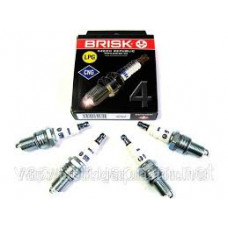 Свеча зажигания