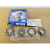 Комплект подшипника ступицы колеса задн,SKF MAZDA ,FORD