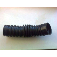 Патрубок воздушного фильтра (гофра) Lac 1.8LDA