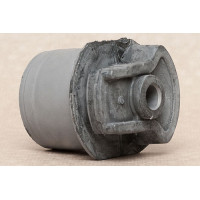 Сайлентблок задней балки (GLOBER)