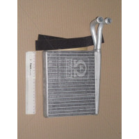 Радиатор отопителя MERCEDES SPRINTER W 901-905 (95-) (пр-во Nissens)