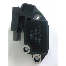 Регулятор генератора MOBILETRON GEELY CK (1106010346),(E090100101 без щеток)